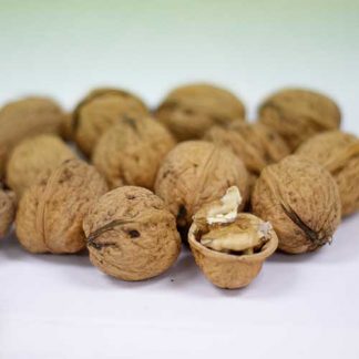 Walnuts In Shell Local Organic per kg
